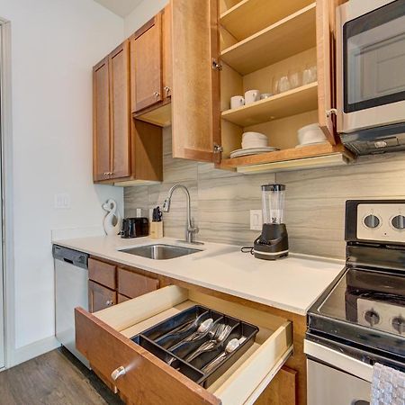 Trendy Downtown 1Bd/Freeparking/Wi-Fi/Pool Appartement Houston Buitenkant foto