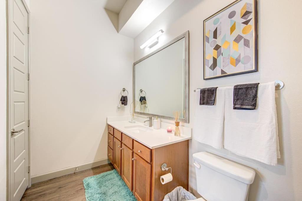Trendy Downtown 1Bd/Freeparking/Wi-Fi/Pool Appartement Houston Buitenkant foto